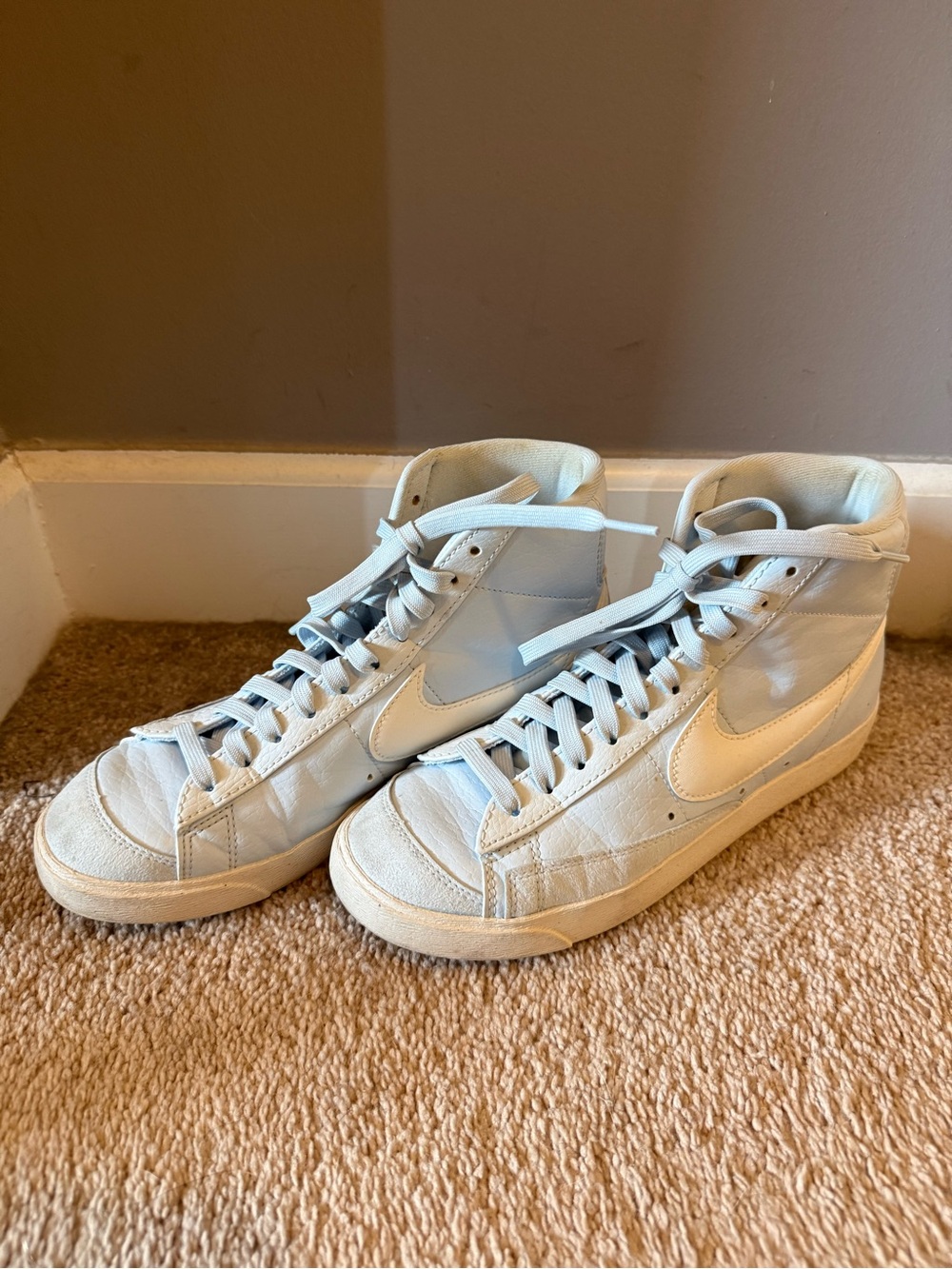 Nike Blazers Light Blue and Off-White High-Top Sneakers
